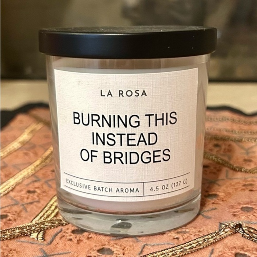 La Rosa Mandarin Sandalwood Scented Candle 4.5oz